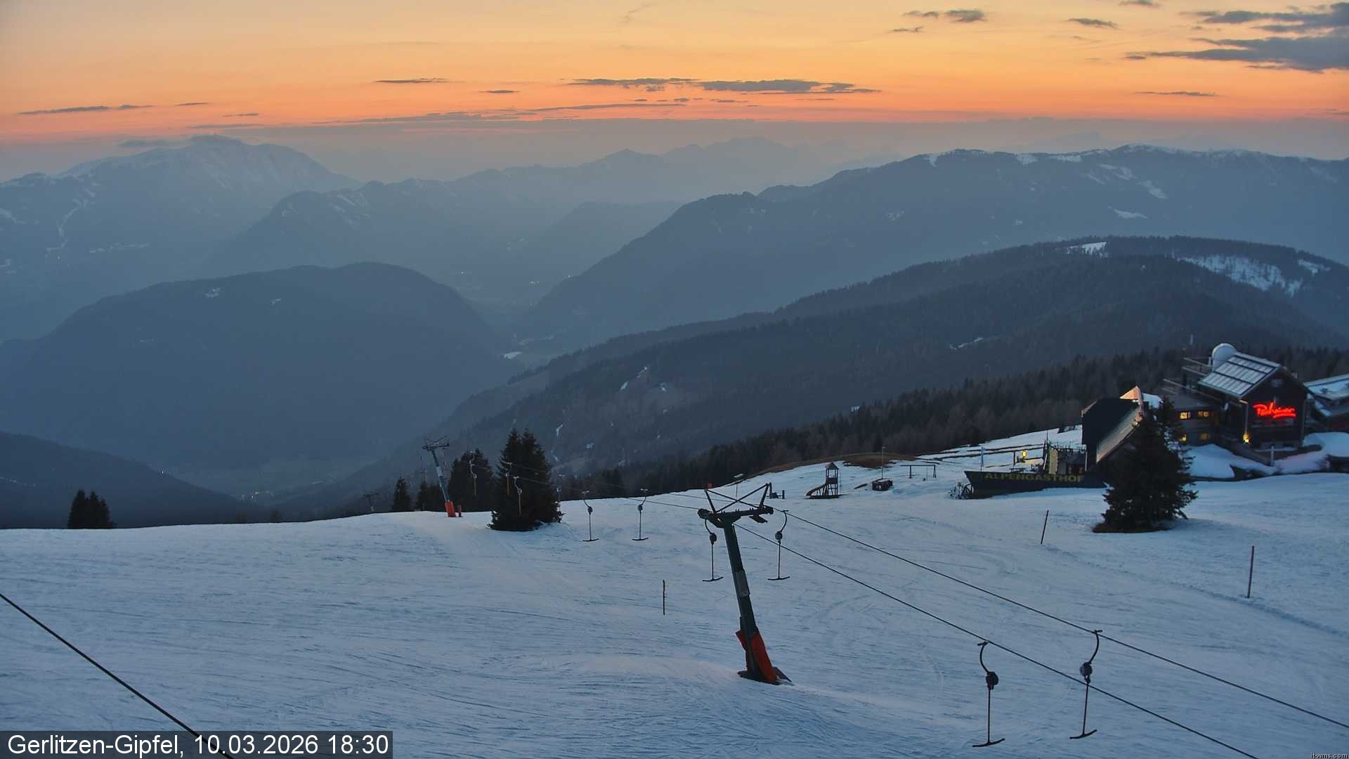 Archiv Foto Webcam Gerlitzen-Gipfel - Alpengasthof
