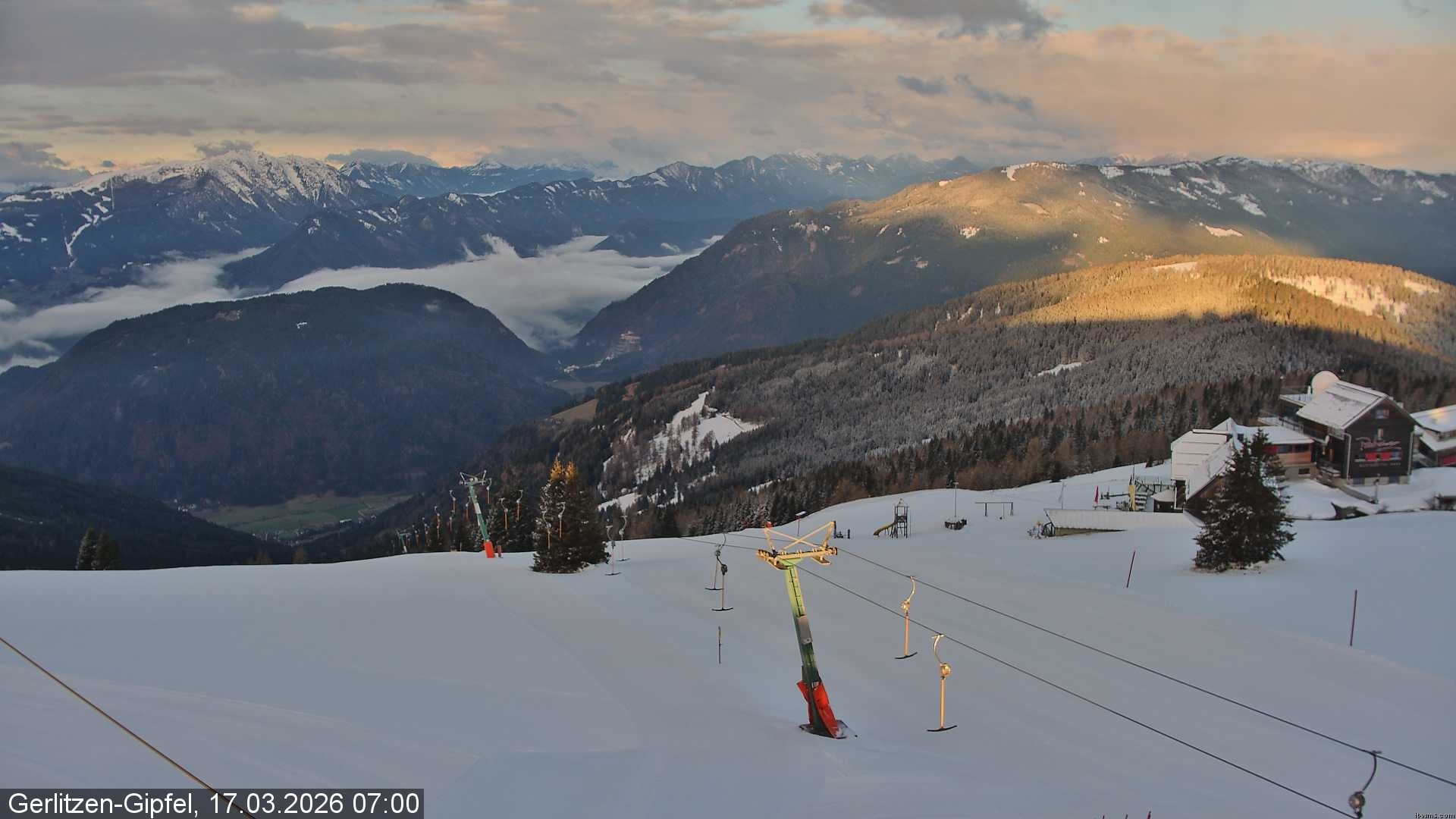 Archiv Foto Webcam Gerlitzen-Gipfel - Alpengasthof