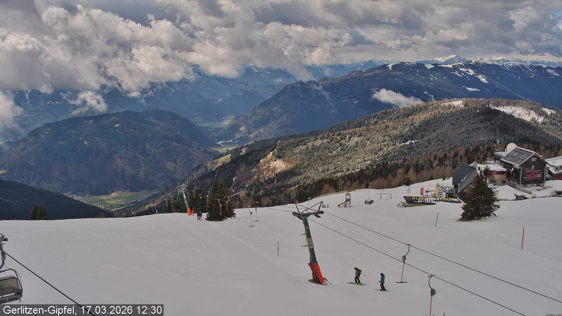 Archiv Foto Webcam Gerlitzen-Gipfel - Alpengasthof