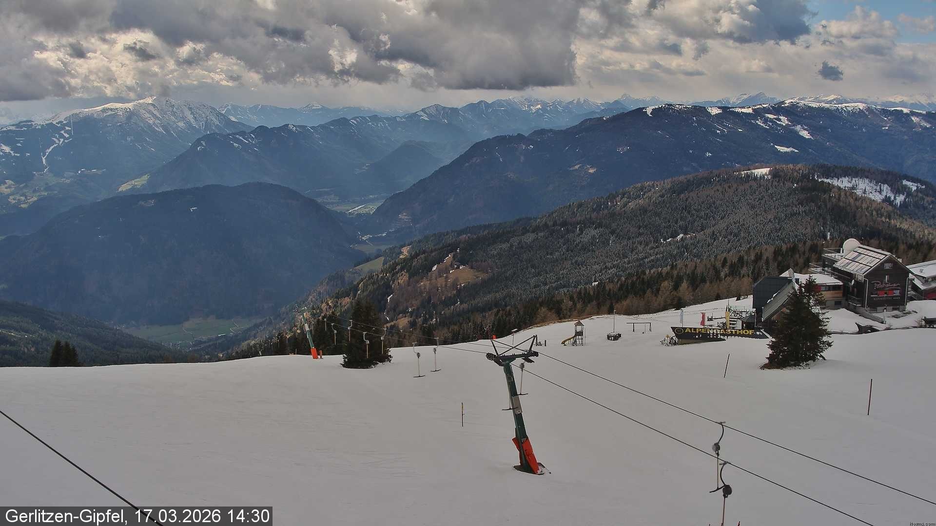 Archiv Foto Webcam Gerlitzen-Gipfel - Alpengasthof