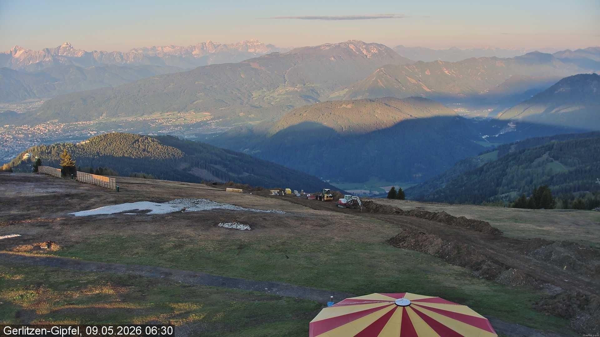 Archiv Foto Webcam Gerlitzen-Gipfel - Alpengasthof