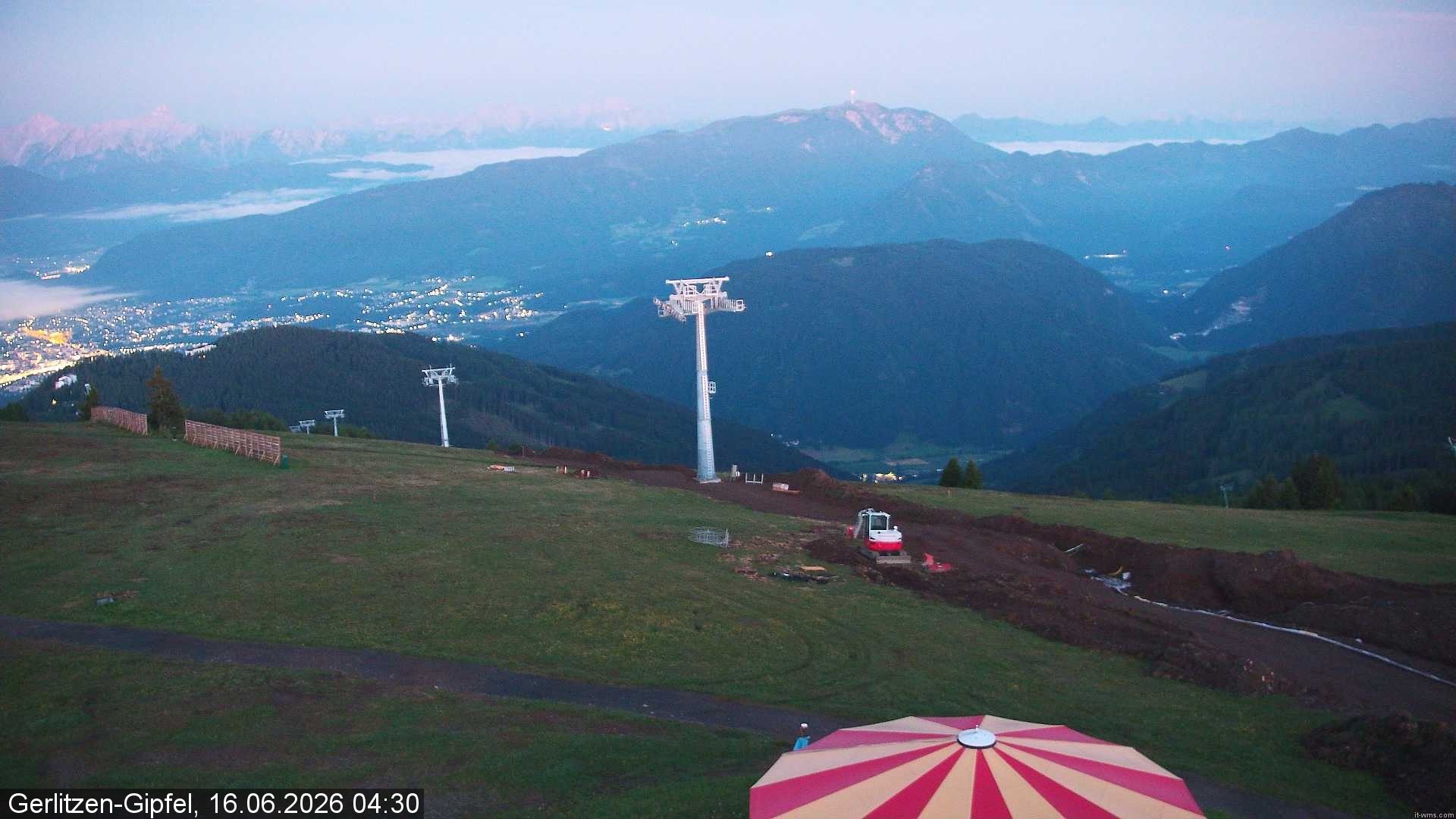 Archiv Foto Webcam Gerlitzen-Gipfel - Alpengasthof