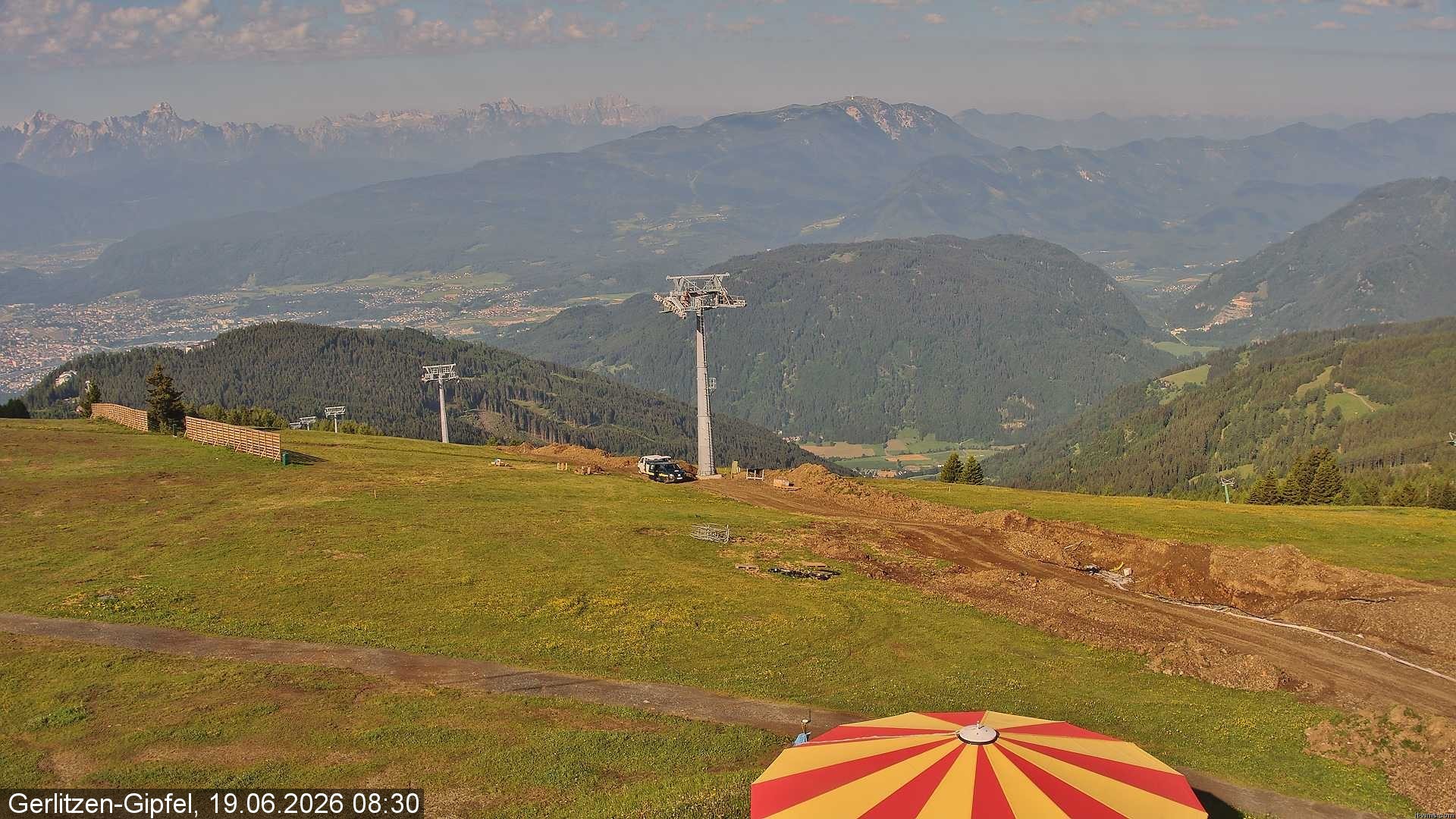 Archiv Foto Webcam Gerlitzen-Gipfel - Alpengasthof