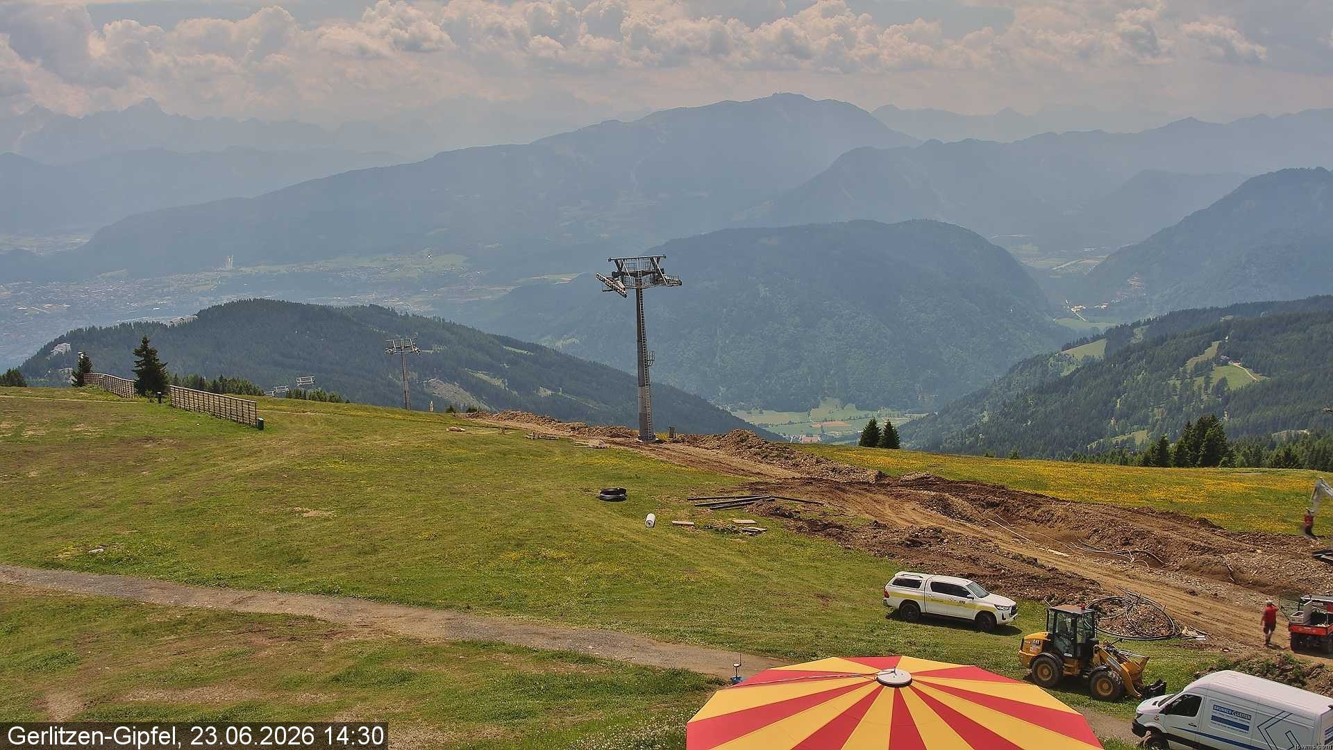 Archiv Foto Webcam Gerlitzen-Gipfel - Alpengasthof