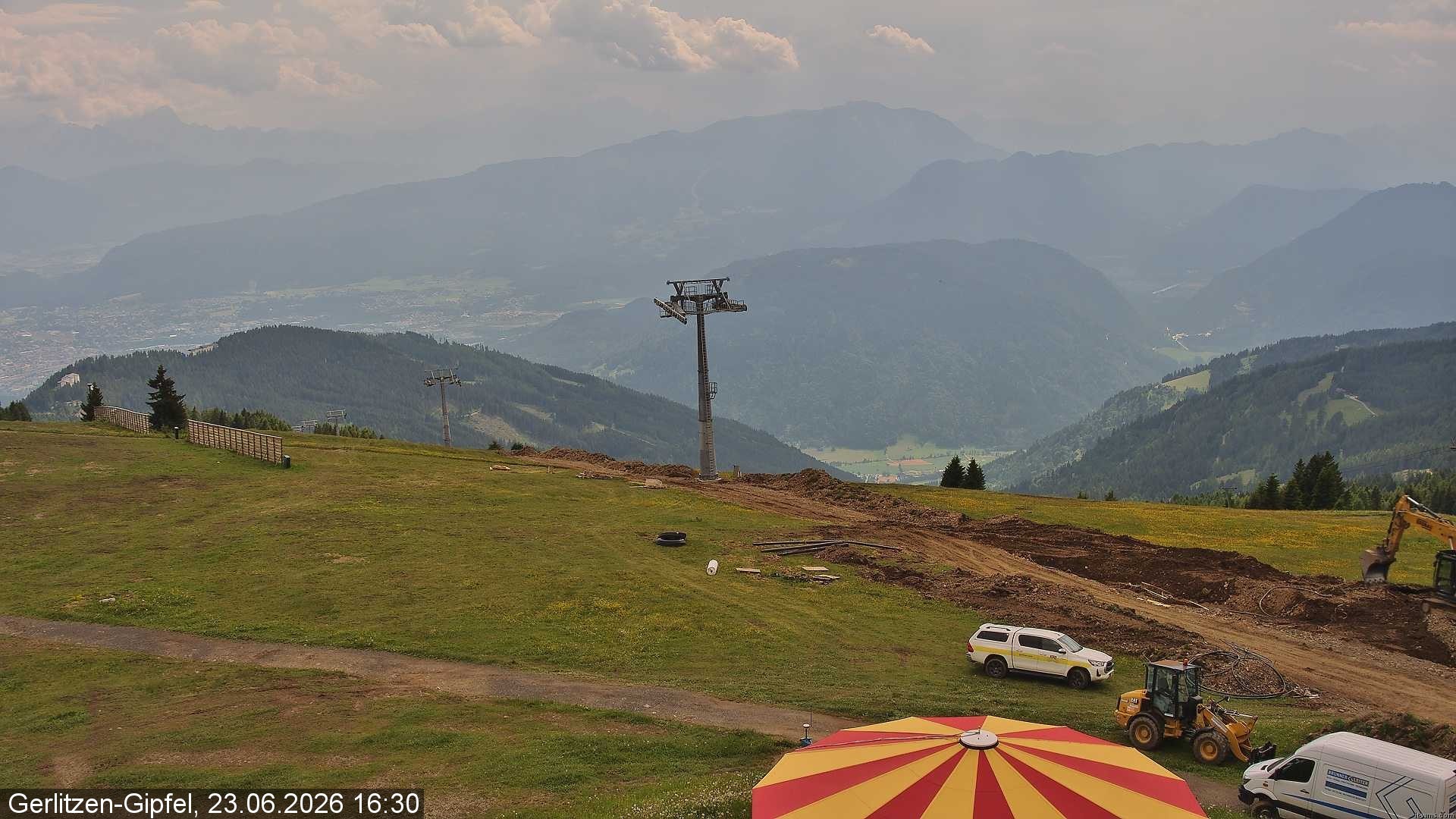 Archiv Foto Webcam Gerlitzen-Gipfel - Alpengasthof