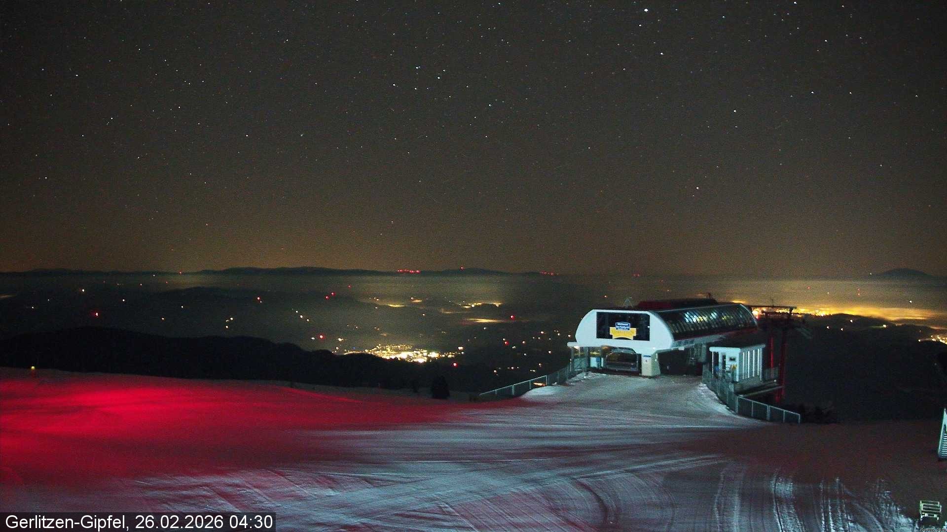 Archived image Webcam Top station Bergerbahn