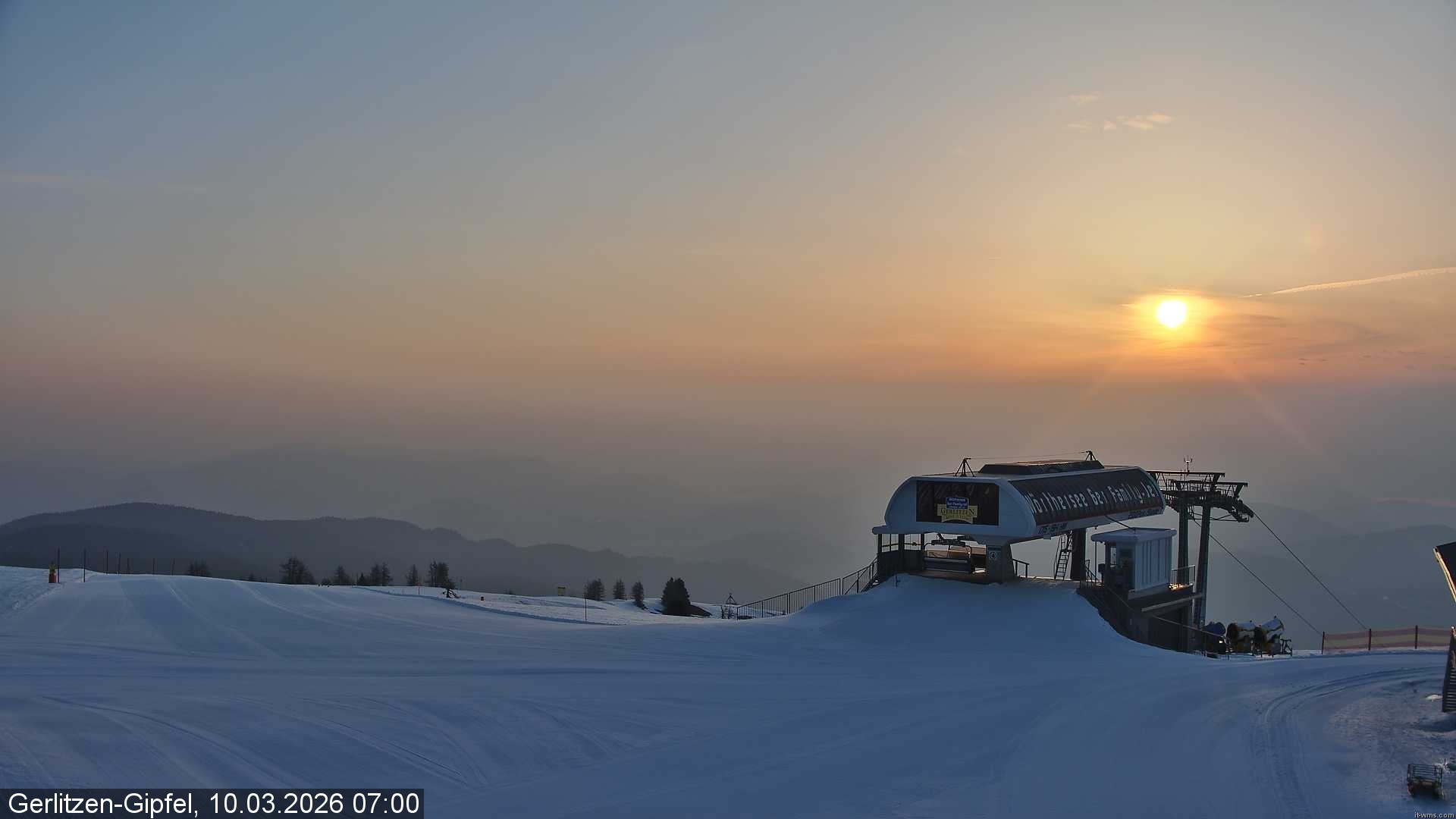 Archiv Foto Webcam Bergstation Sessellift Bergerbahn