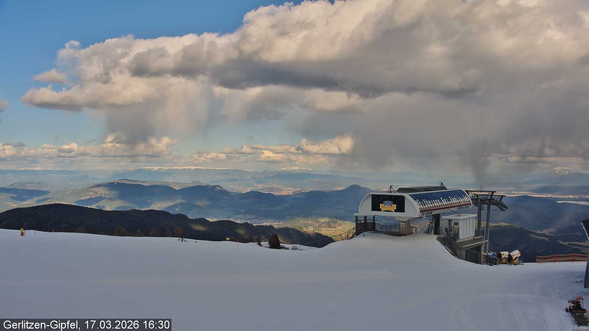 Archiv Foto Webcam Bergstation Sessellift Bergerbahn