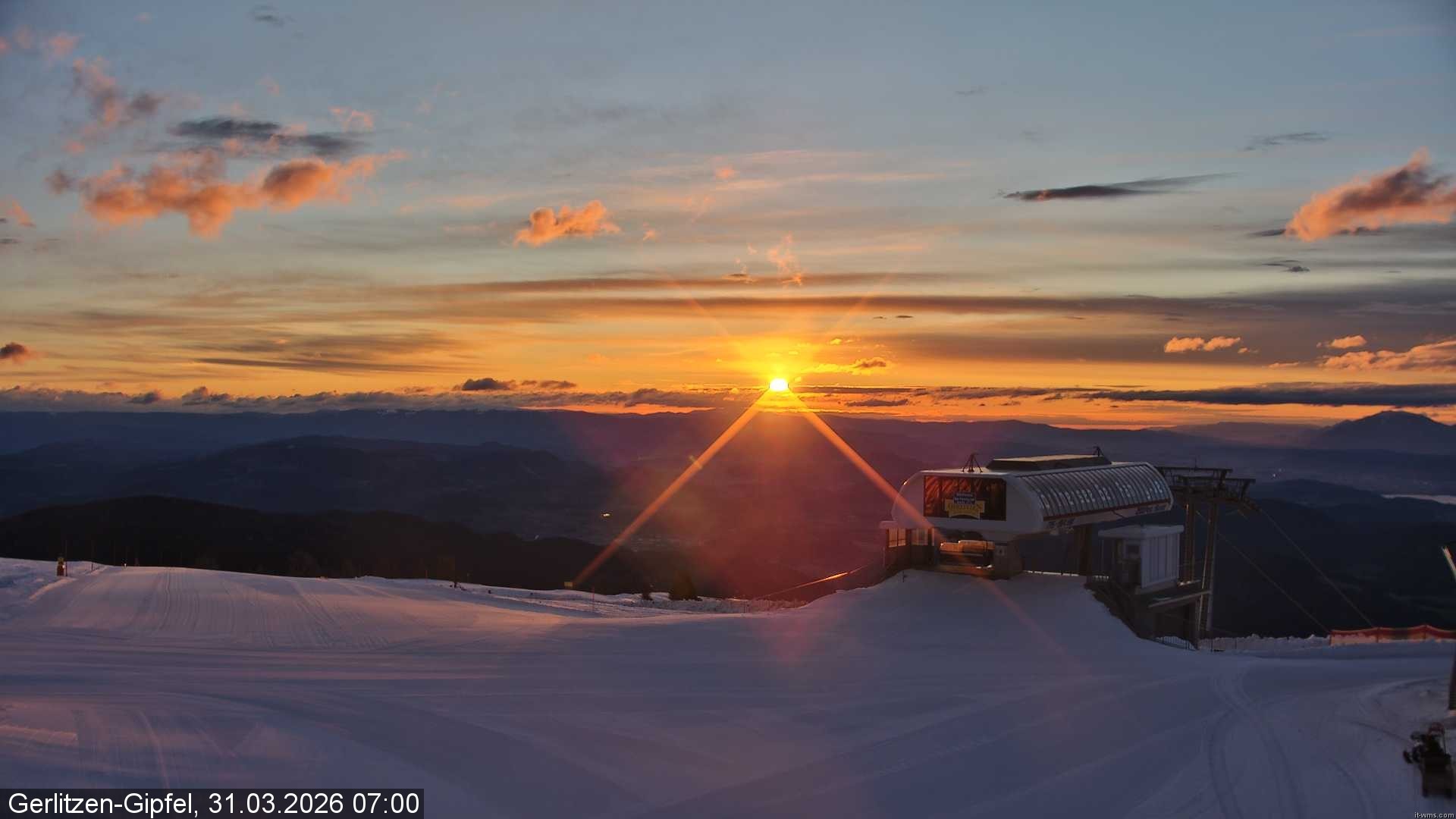 Archiv Foto Webcam Bergstation Sessellift Bergerbahn