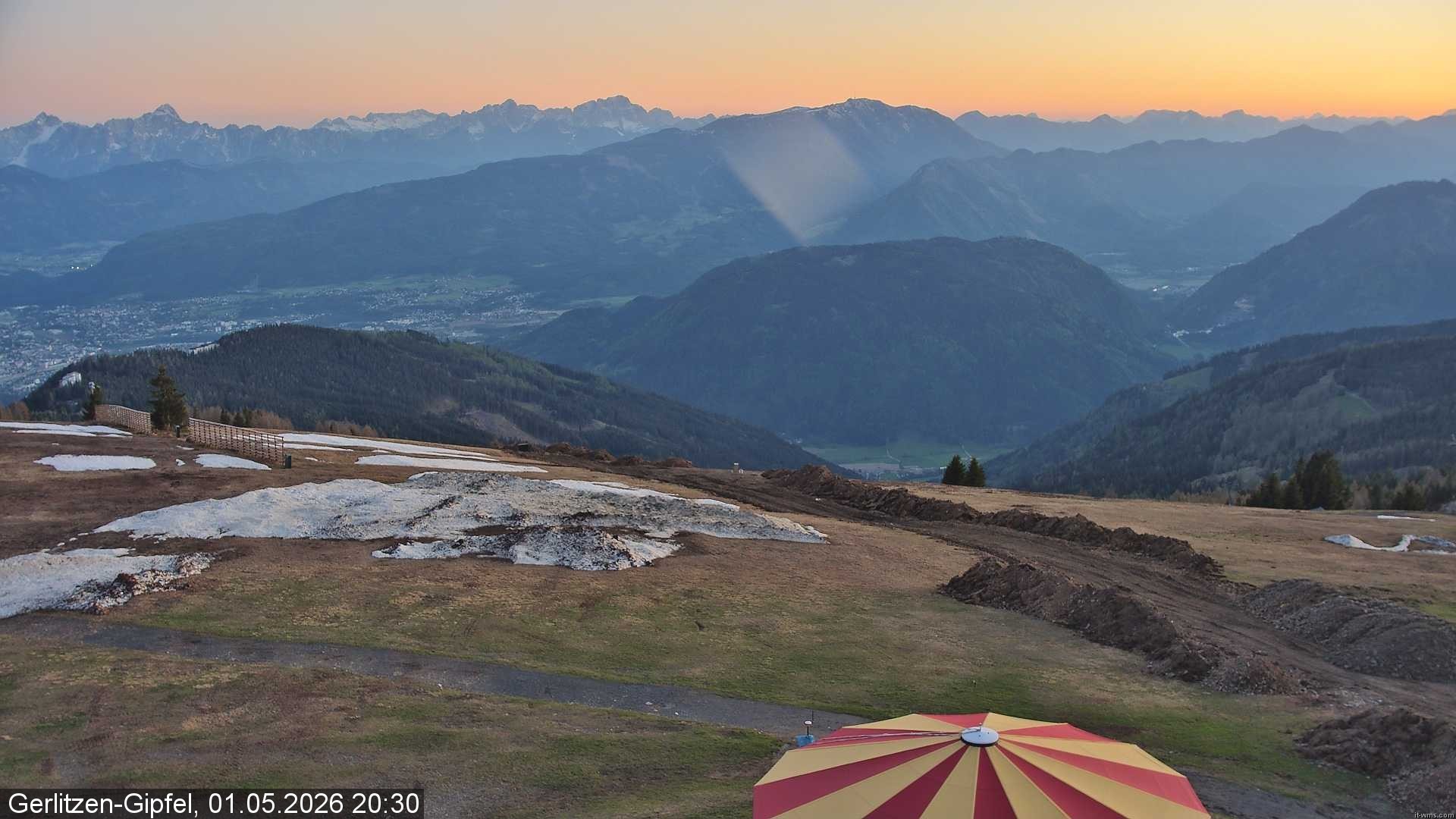 Archiv Foto Webcam Bergstation Sessellift Bergerbahn