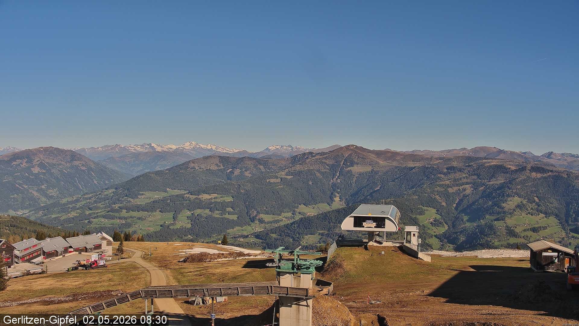 Archived image Webcam Top station Bergerbahn