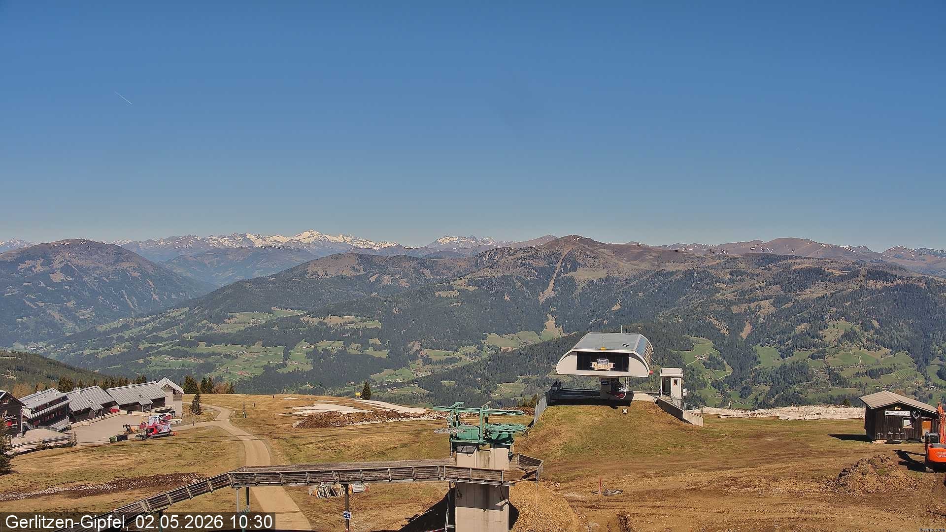Archived image Webcam Top station Bergerbahn