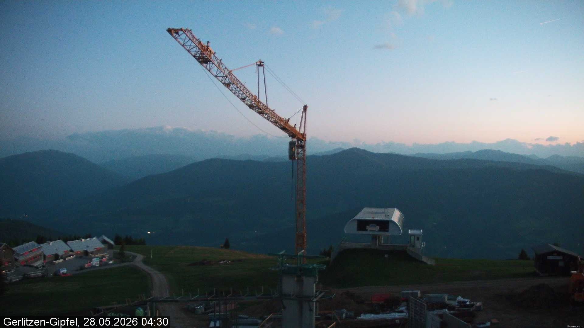 Archived image Webcam Top station Bergerbahn