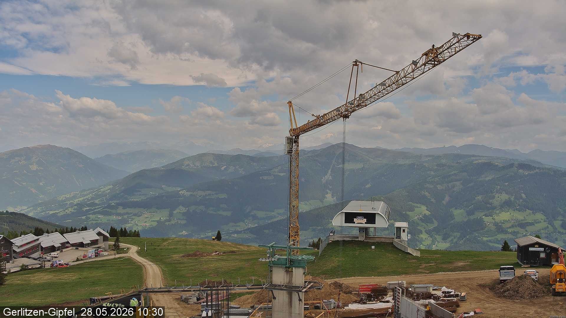 Archived image Webcam Top station Bergerbahn