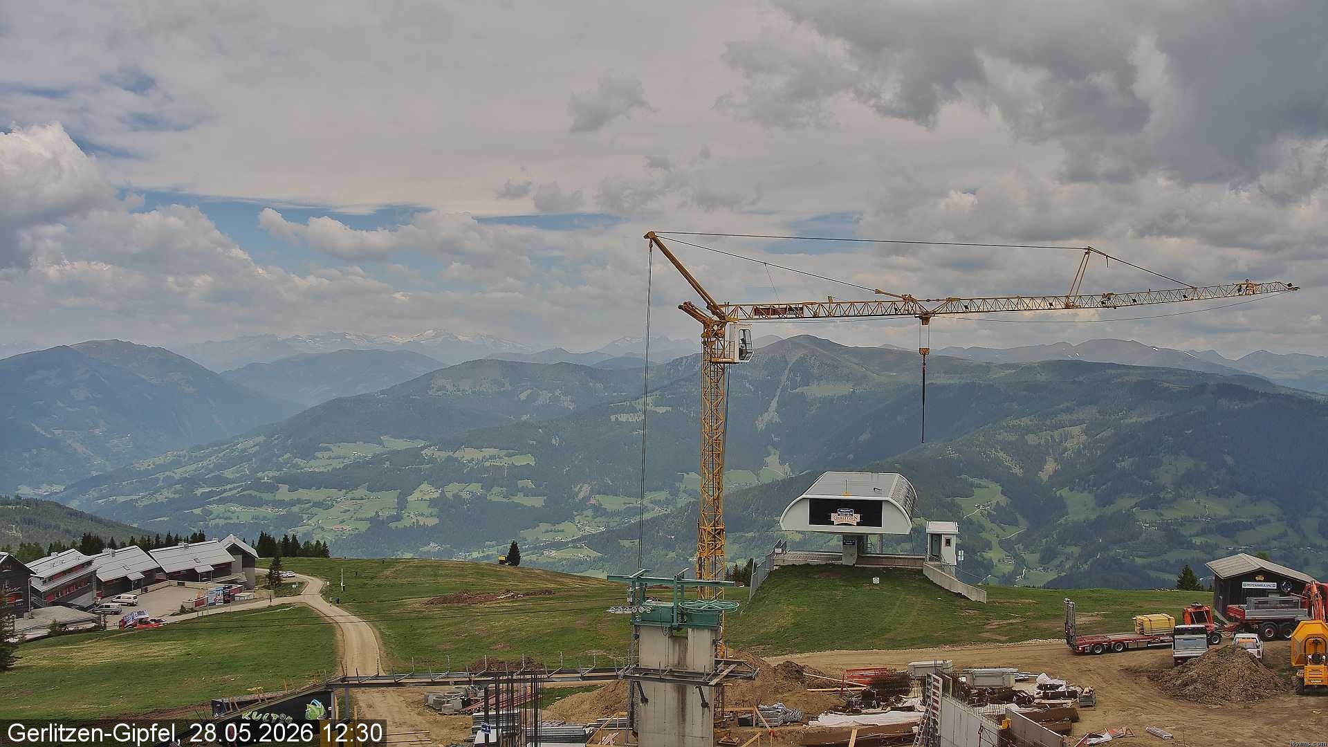 Archived image Webcam Top station Bergerbahn