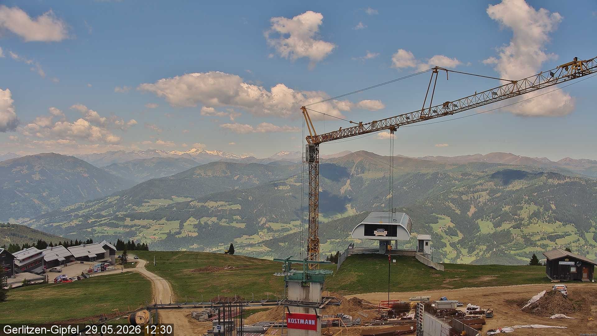 Archived image Webcam Top station Bergerbahn