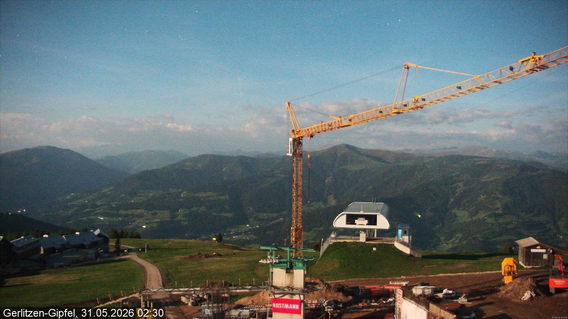 Archived image Webcam Top station Bergerbahn