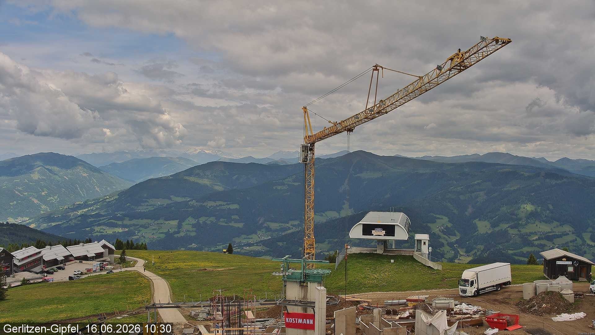 Archived image Webcam Top station Bergerbahn