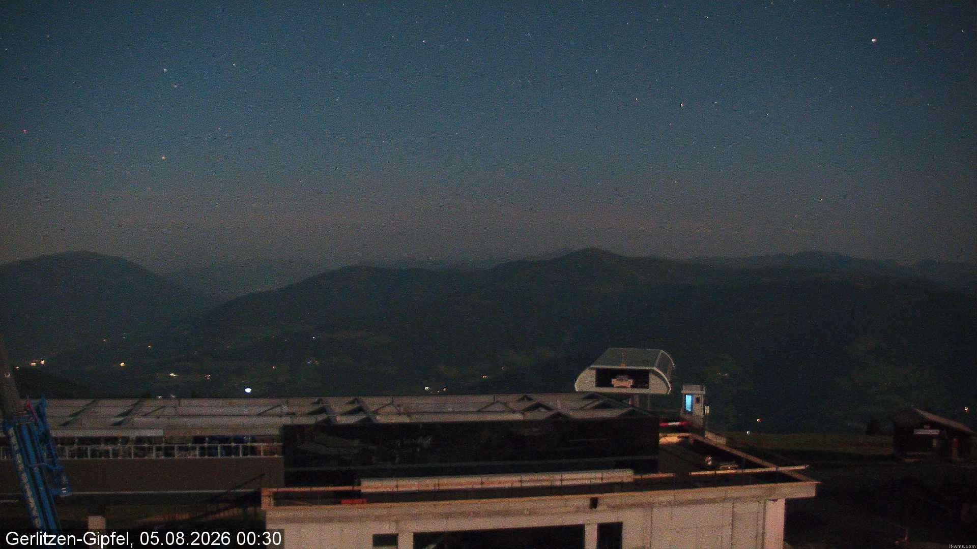 Archived image Webcam Top station Bergerbahn