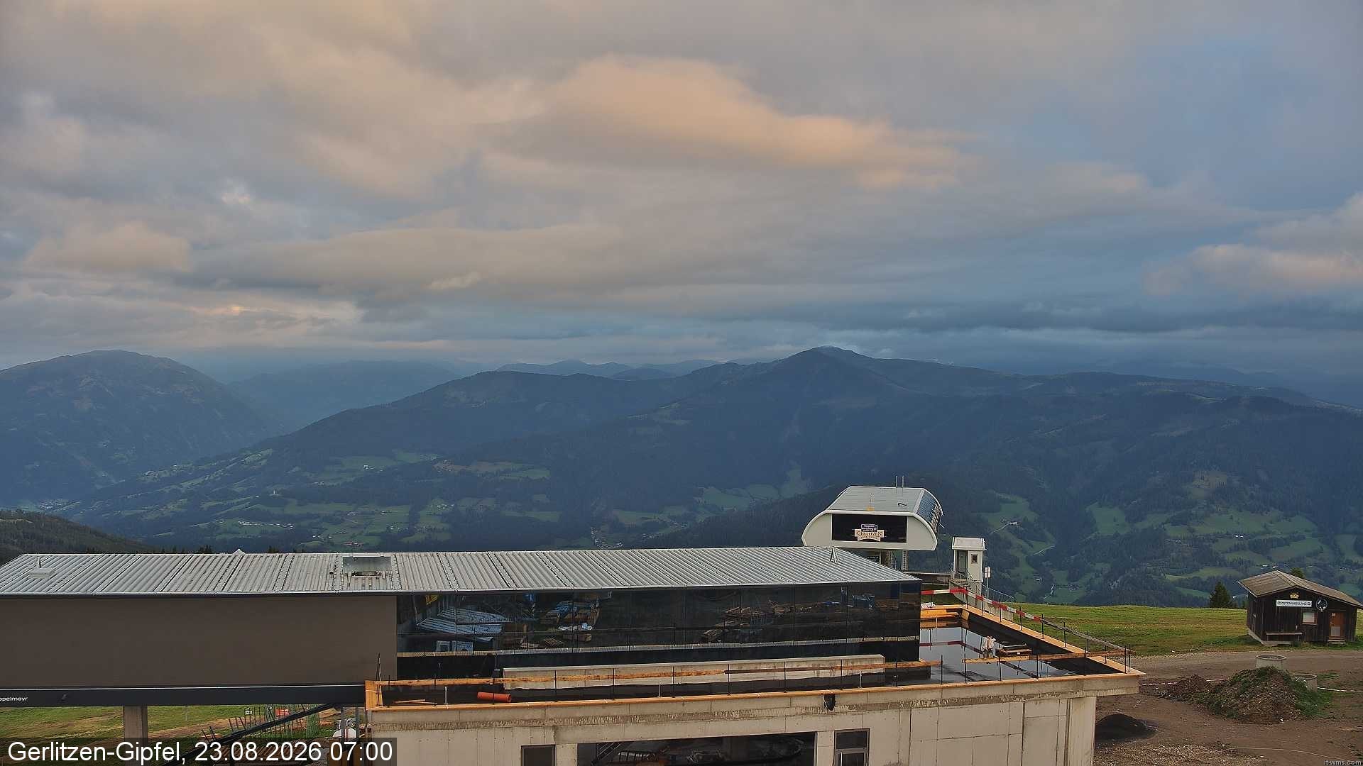 Archiv Foto Webcam Bergstation Sessellift Bergerbahn