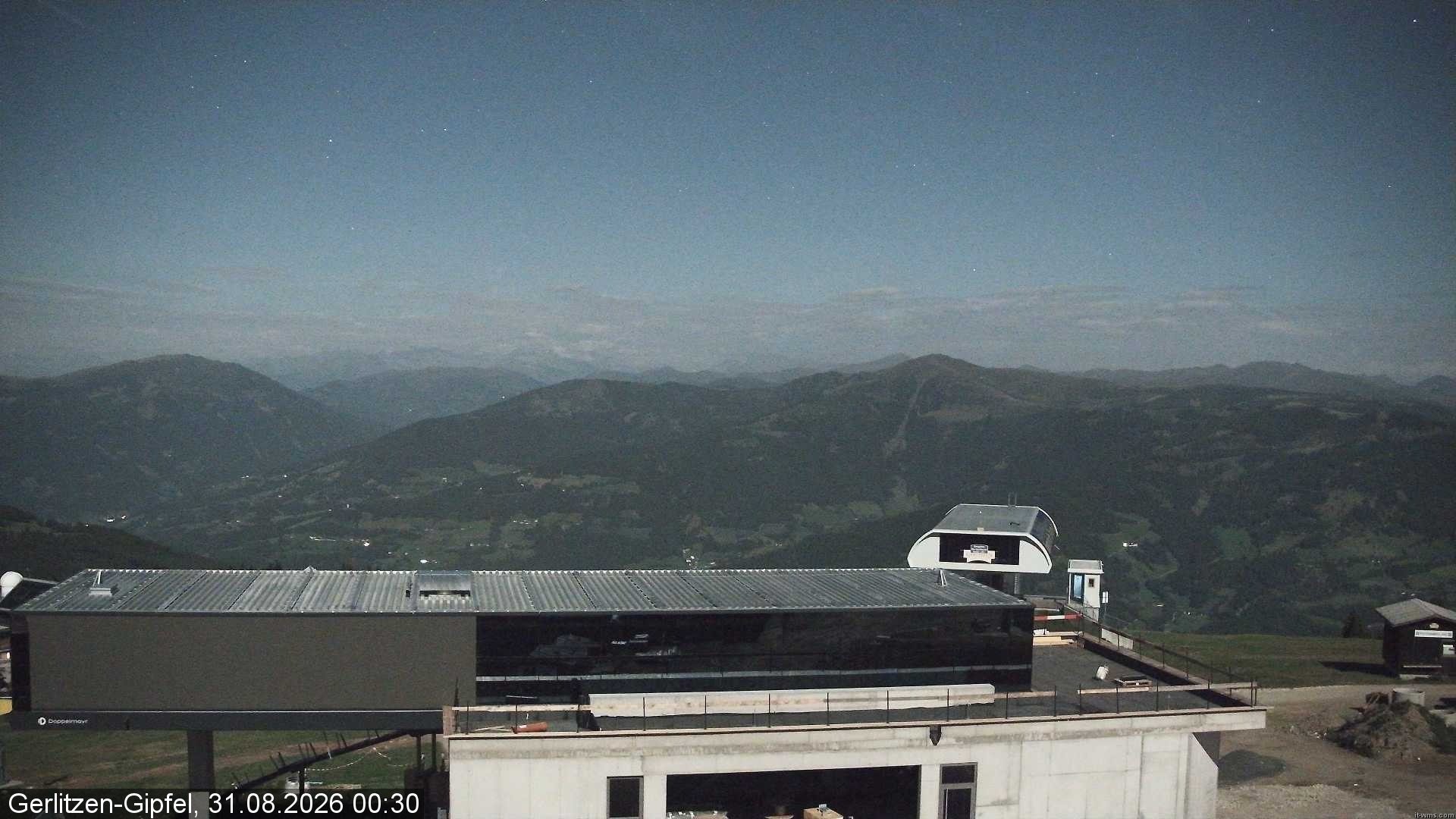 Archived image Webcam Top station Bergerbahn