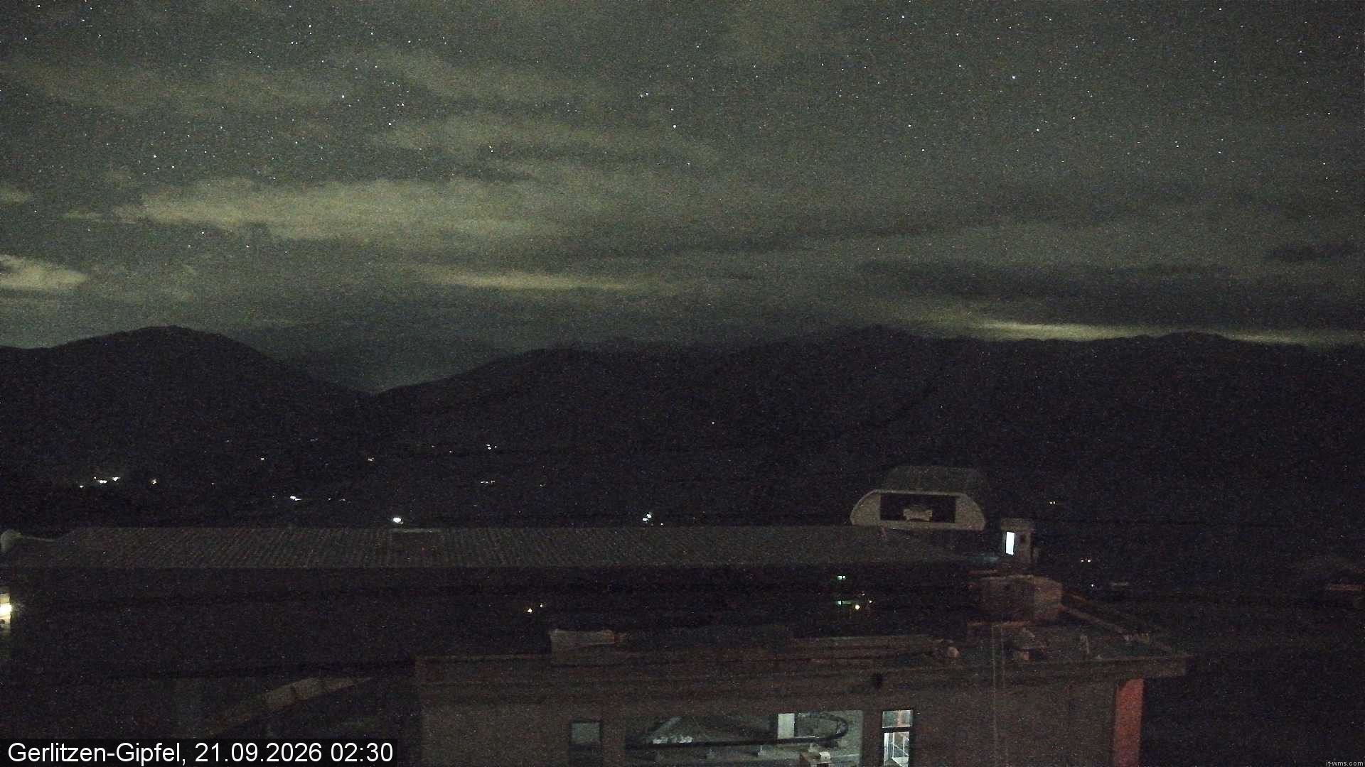 Archived image Webcam Top station Bergerbahn