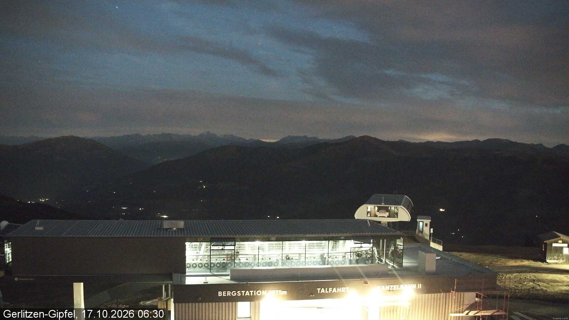 Archived image Webcam Top station Bergerbahn