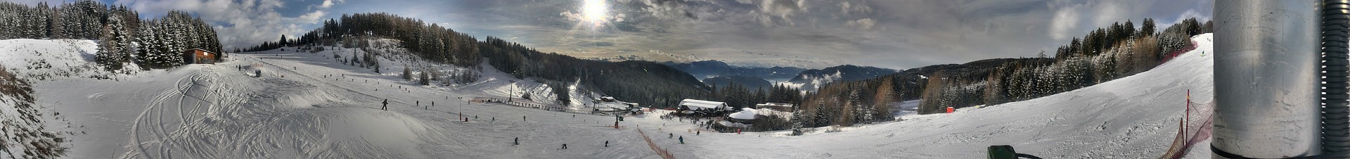 Archiv Foto Webcam Kanzelhöhe-Mittelstation