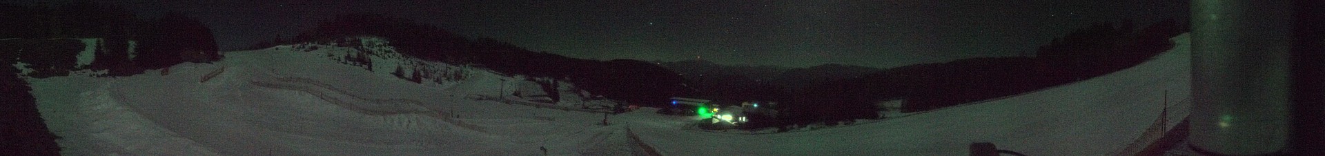 Archived image Webcam Middle station Kanzelhöhe, skiresort Gerlitzen