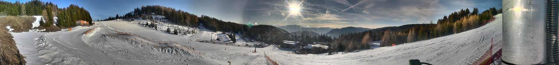 Archived image Webcam Middle station Kanzelhöhe, skiresort Gerlitzen
