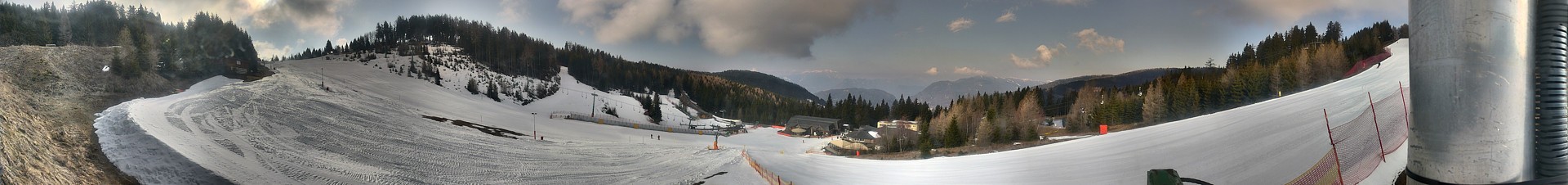 Archiv Foto Webcam Kanzelhöhe-Mittelstation