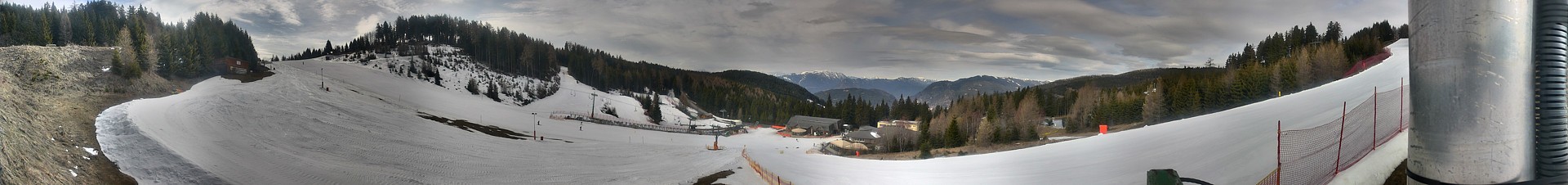 Archiv Foto Webcam Kanzelhöhe-Mittelstation