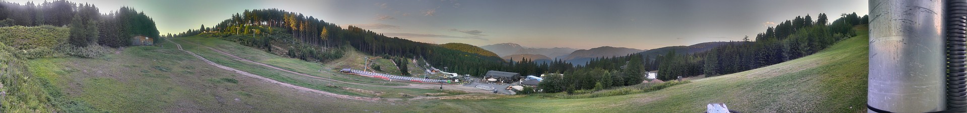 Archiv Foto Webcam Kanzelhöhe-Mittelstation