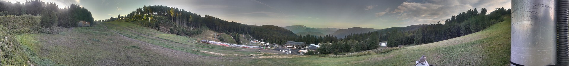 Archiv Foto Webcam Kanzelhöhe-Mittelstation