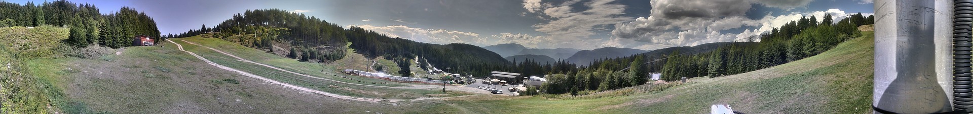Archived image Webcam Middle station Kanzelhöhe, skiresort Gerlitzen