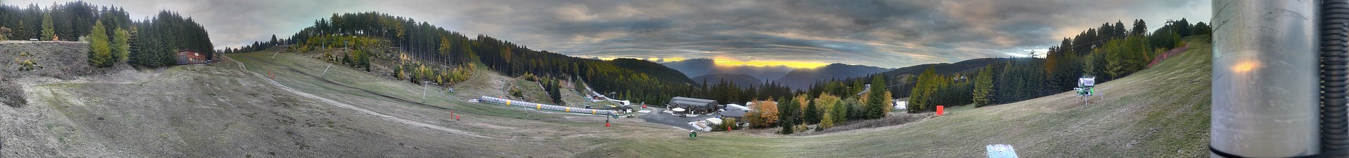 Archiv Foto Webcam Kanzelhöhe-Mittelstation