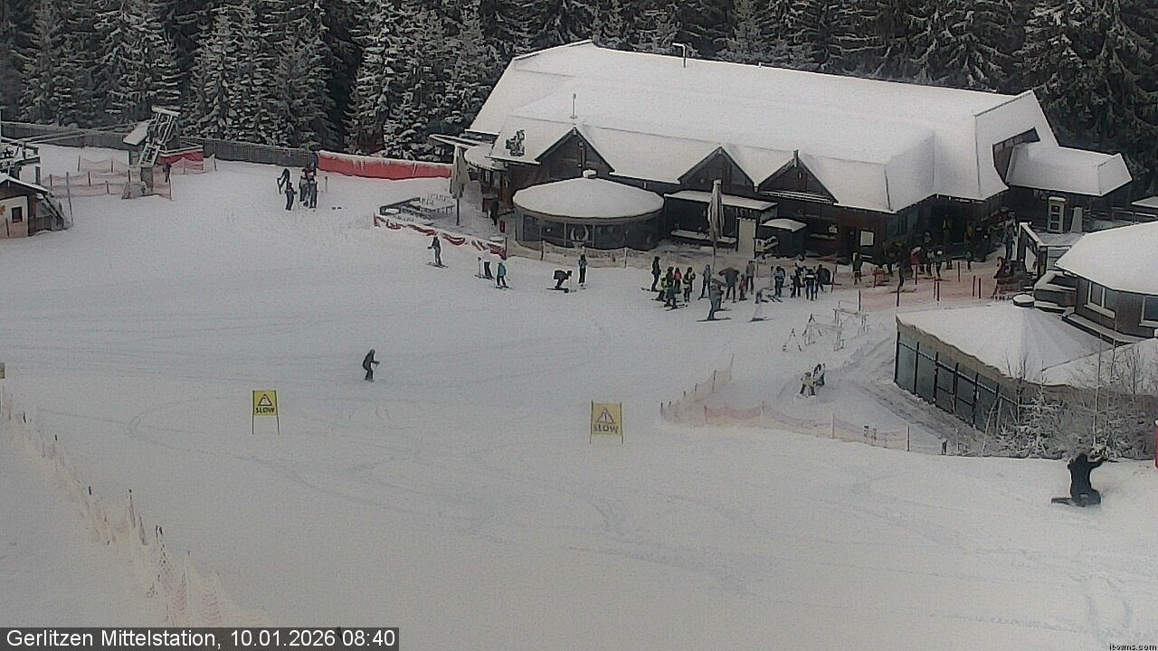 Archiv Foto Webcam Kids-Snowpark Gerlitzen