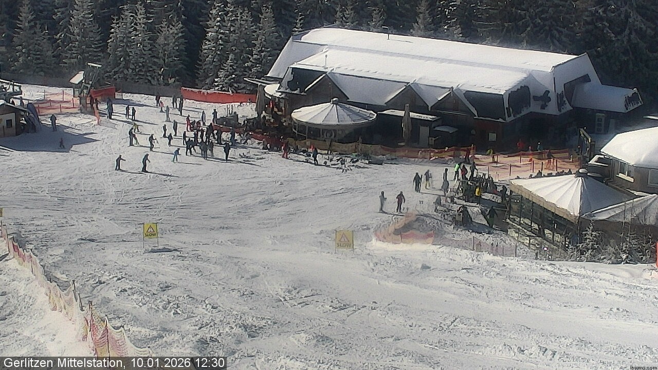 Archiv Foto Webcam Kids-Snowpark Gerlitzen