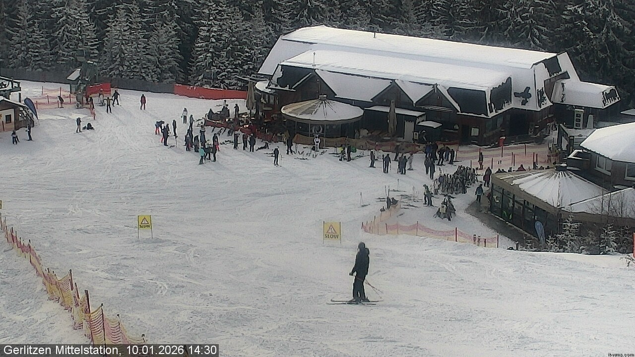 Archiv Foto Webcam Kids-Snowpark Gerlitzen