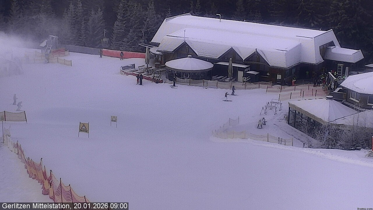 Archiv Foto Webcam Kids-Snowpark Gerlitzen