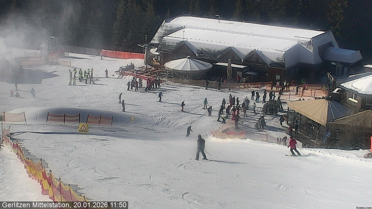 Archiv Foto Webcam Kids-Snowpark Gerlitzen