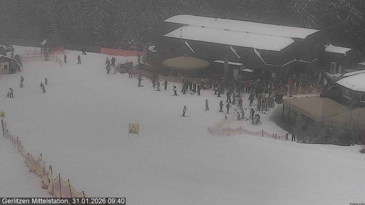 Archiv Foto Webcam Kids-Snowpark Gerlitzen