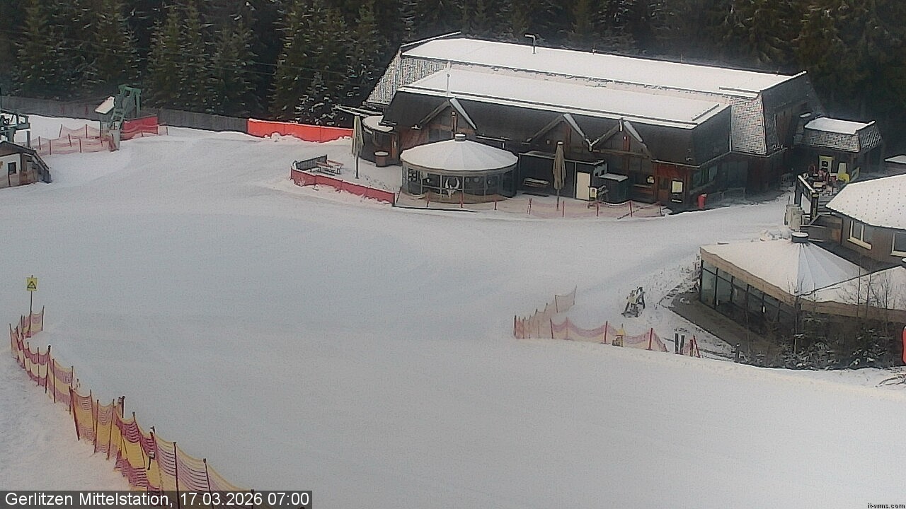 Archiv Foto Webcam Kids-Snowpark Gerlitzen