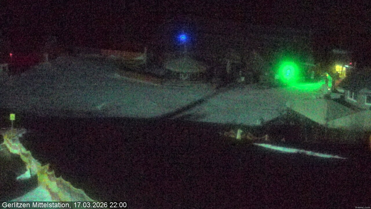 Archived image Webcam Kid's snowpark, Gerlitzen