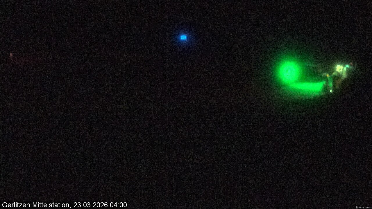 Archived image Webcam Kid's snowpark, Gerlitzen