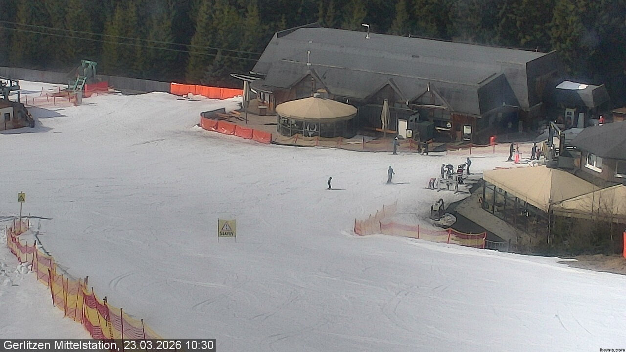 Archiv Foto Webcam Kids-Snowpark Gerlitzen