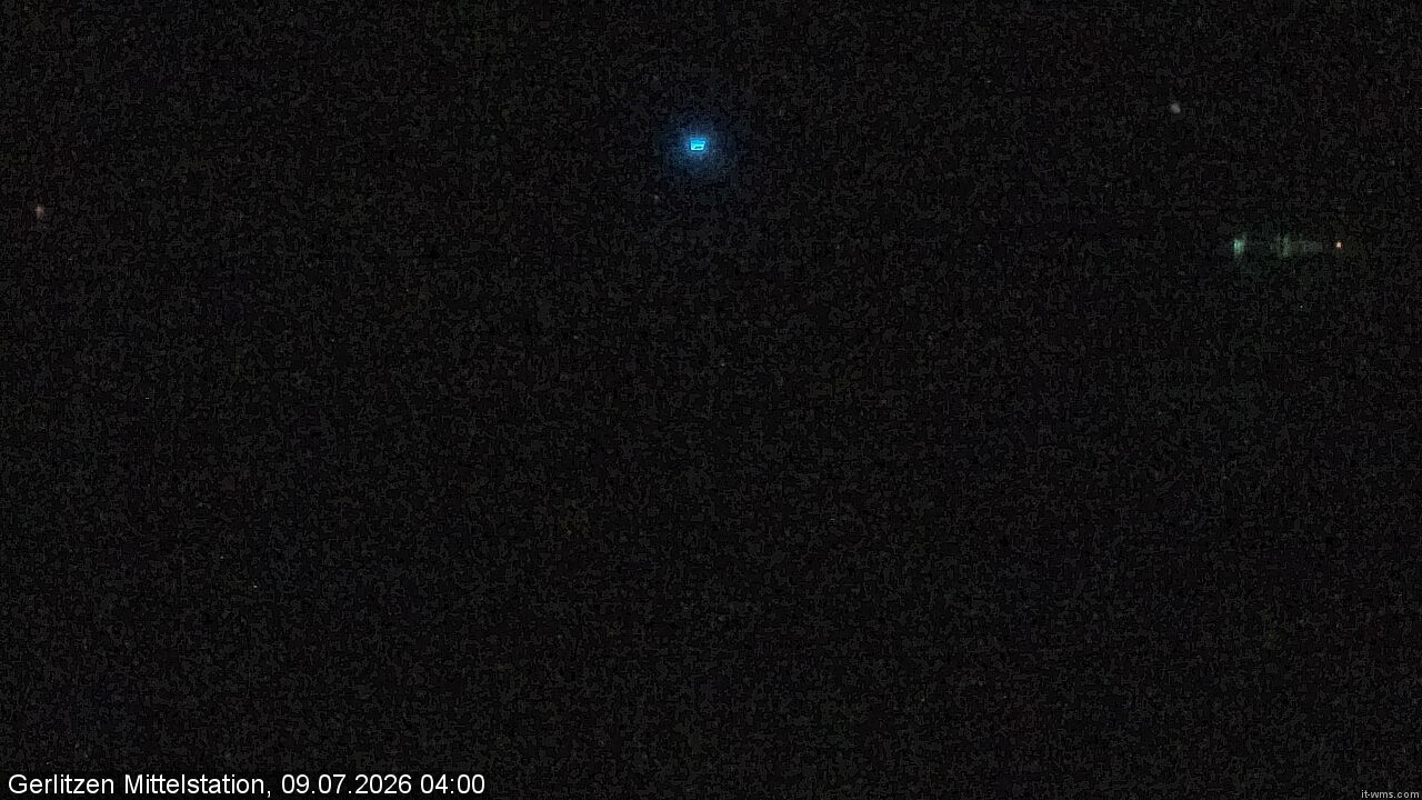 Archived image Webcam Kid's snowpark, Gerlitzen