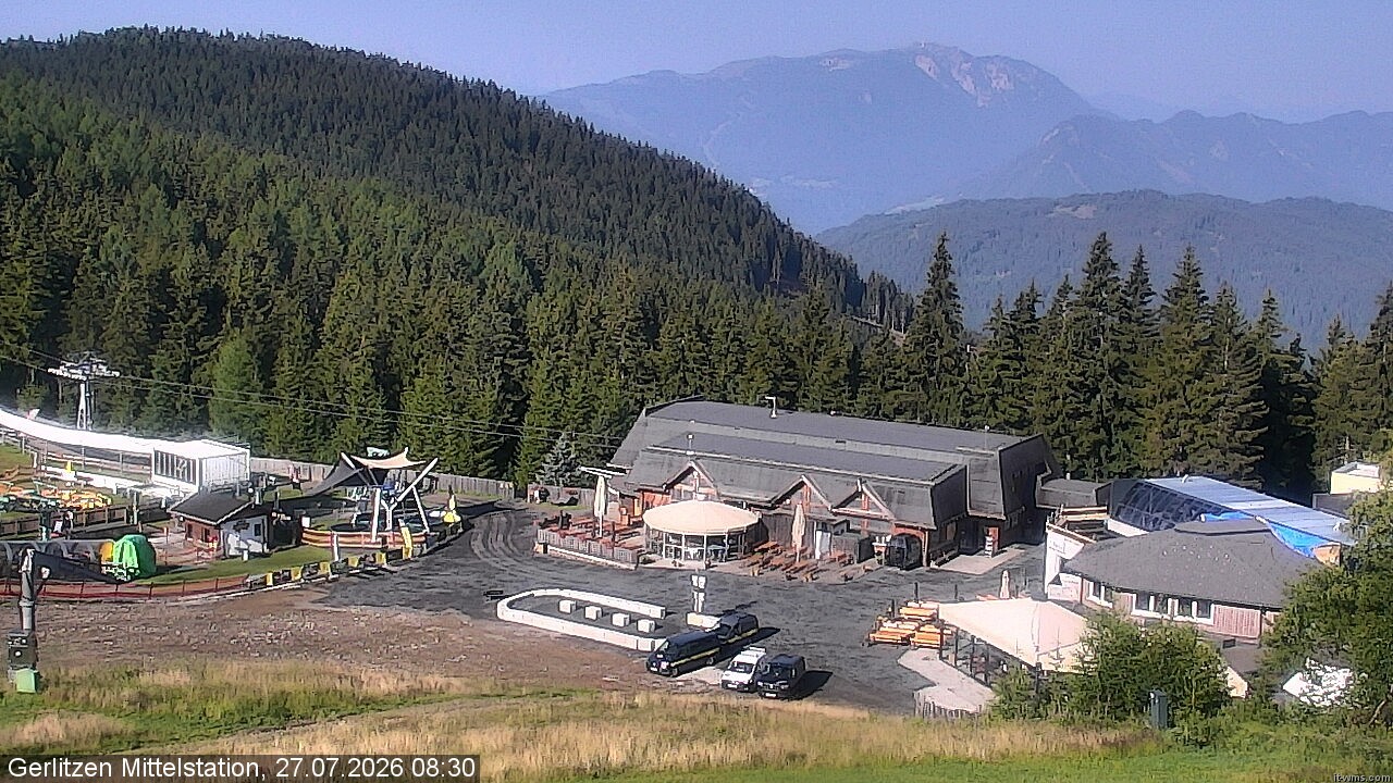Archiv Foto Webcam Kids-Snowpark Gerlitzen