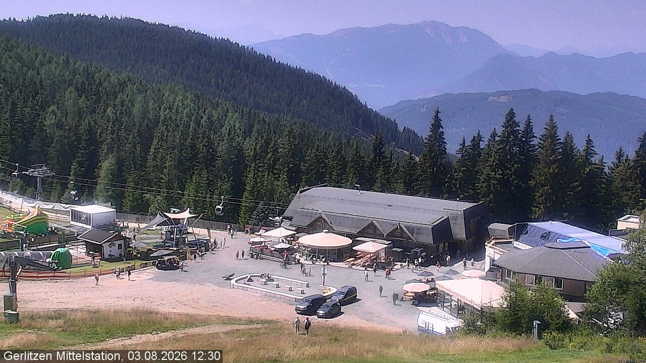 Archiv Foto Webcam Kids-Snowpark Gerlitzen