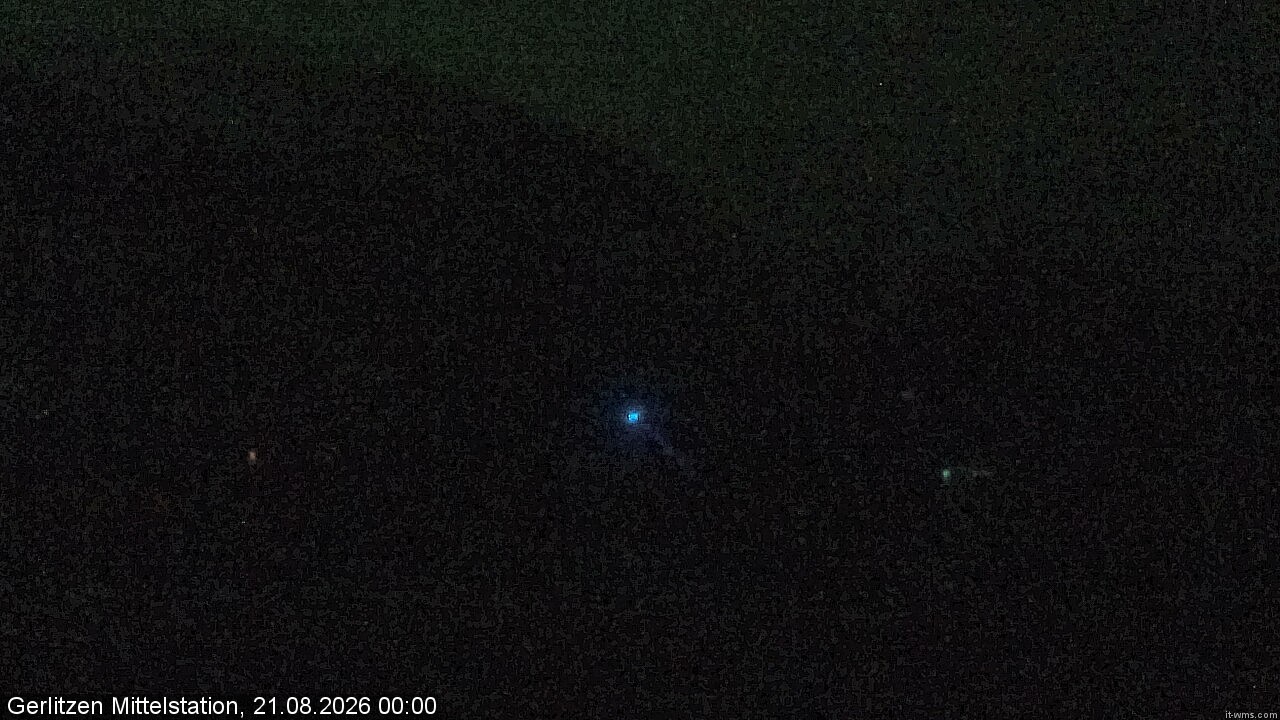 Archived image Webcam Kid's snowpark, Gerlitzen